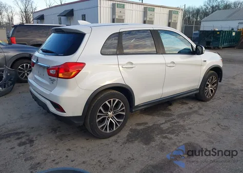 2019 Mitsubishi Outlander Sport 2.0 Se z USA, uszkodzony, nr VIN JA4AR3AU4KU025048